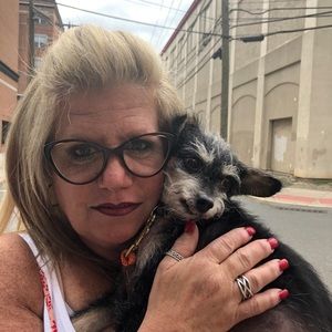 Meet your Posher, Sandi
